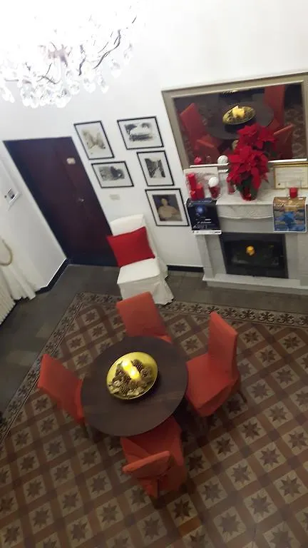 Maison d'hôtes Hotel Torre Cepollini à Albenga